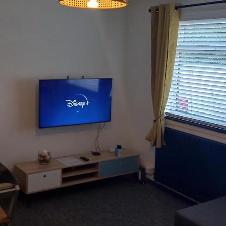 6-Min Walk To New Cross Parking Long Stay Discounts Wolverhampton Eksteriør billede